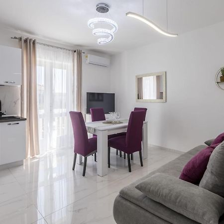 Royal Rose Gold Apartment Vodice Buitenkant foto