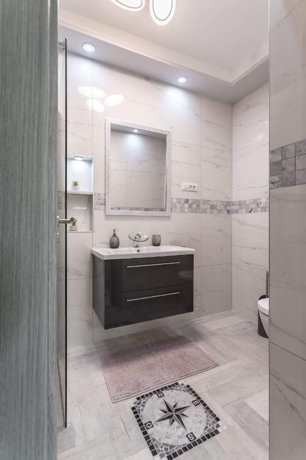 Royal Rose Gold Apartment Vodice Buitenkant foto